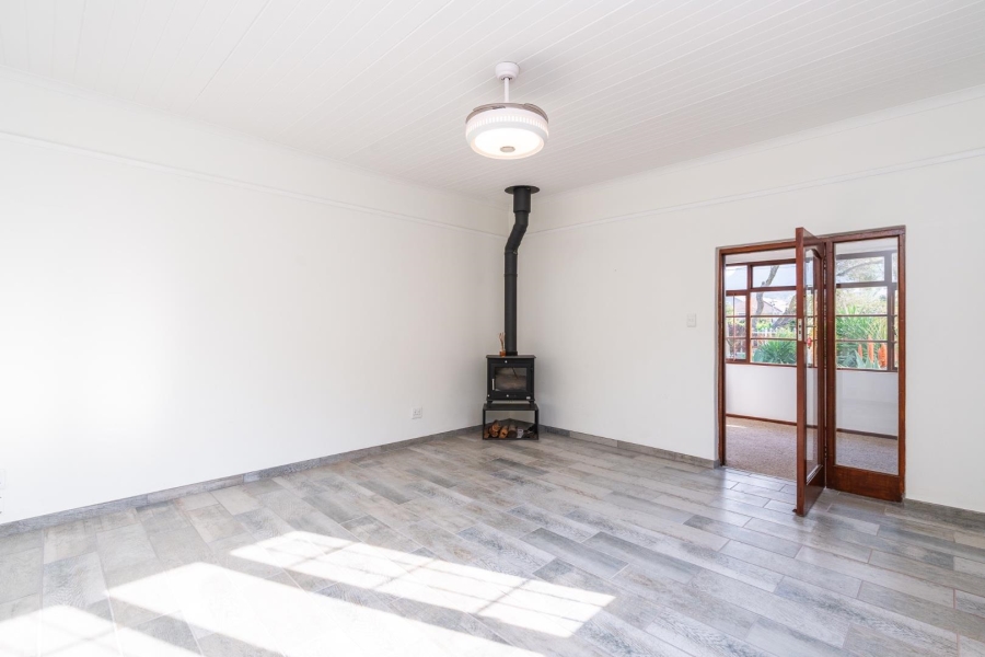 To Let 4 Bedroom Property for Rent in Mowbray Western Cape